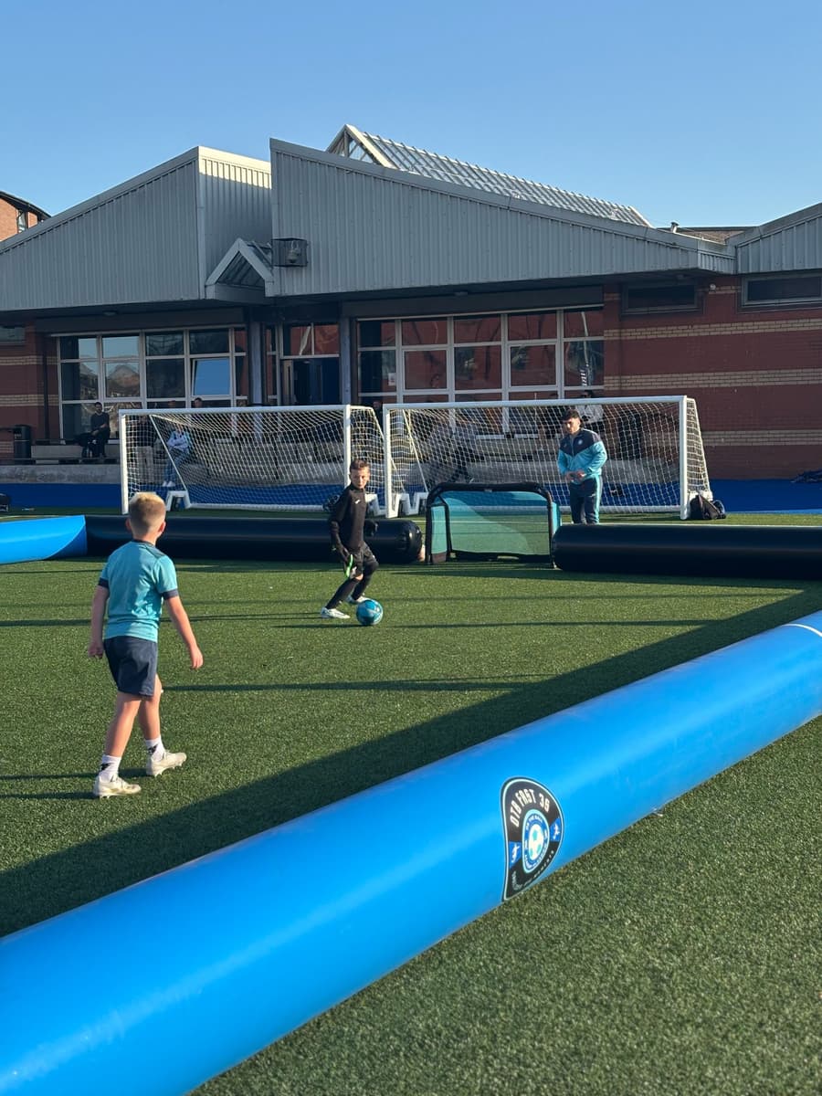 Premium air pitch facility
